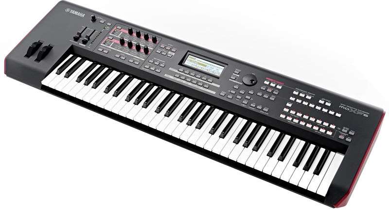 YAMAHA MOXF 6