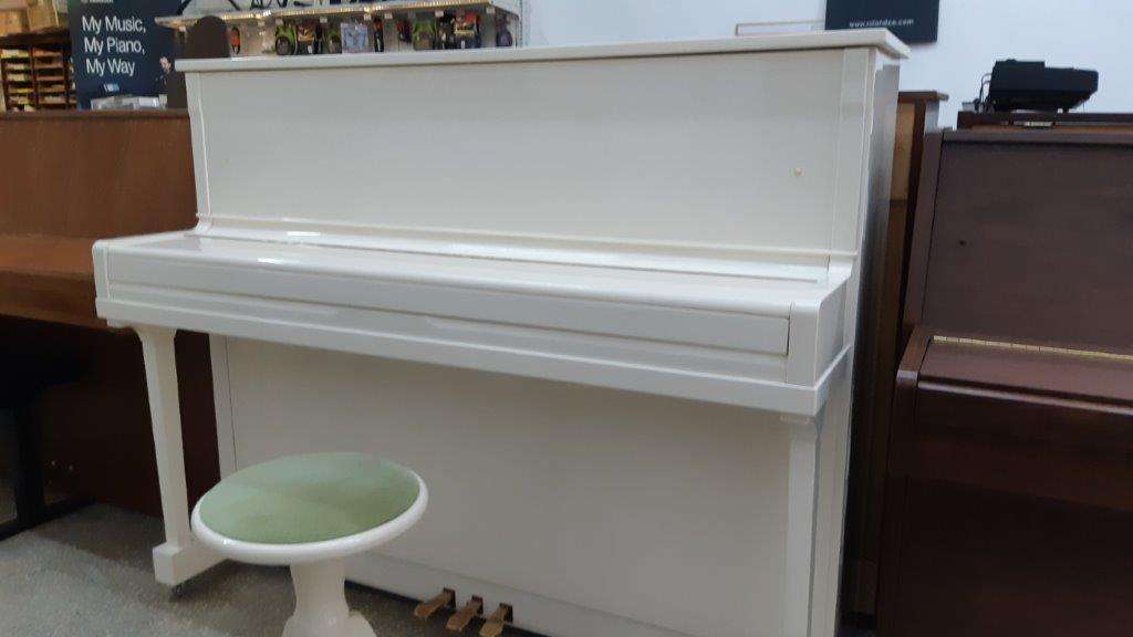 Piano droit HOHNER HP-120 blanc cassé brillant