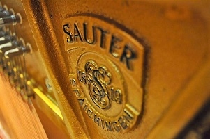 SAUTER