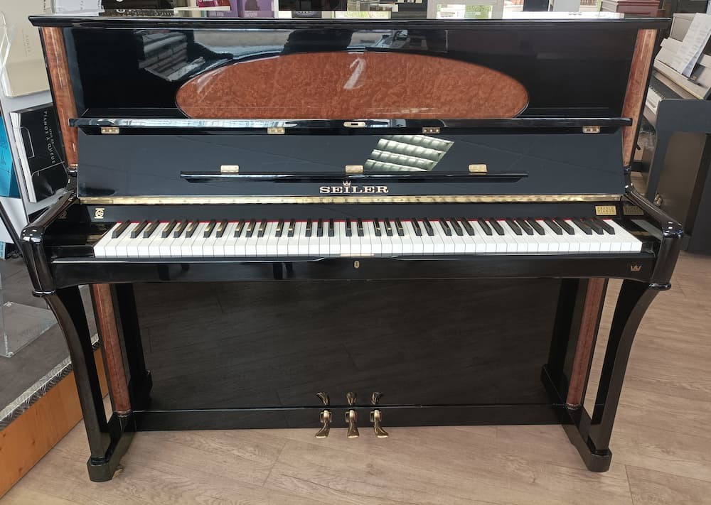 PIANO DROIT SEILER 122