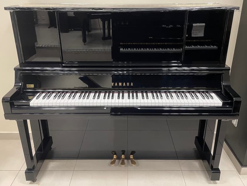 YAMAHA Ux30A NOIR