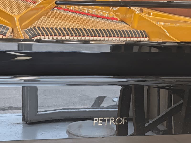 Piano à queue PETROF 158 Première main
