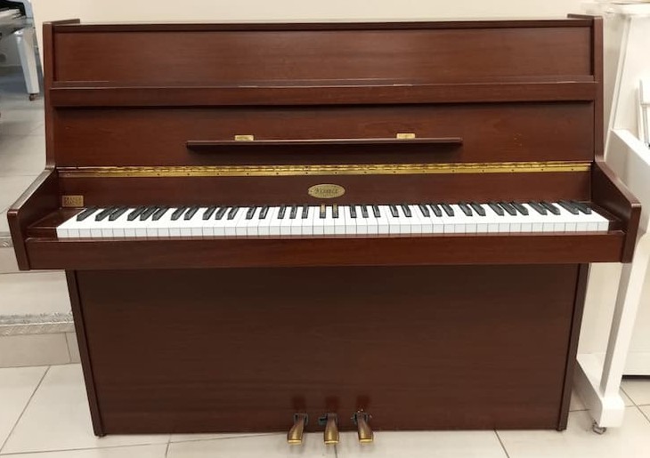 Piano d'étude pour la location