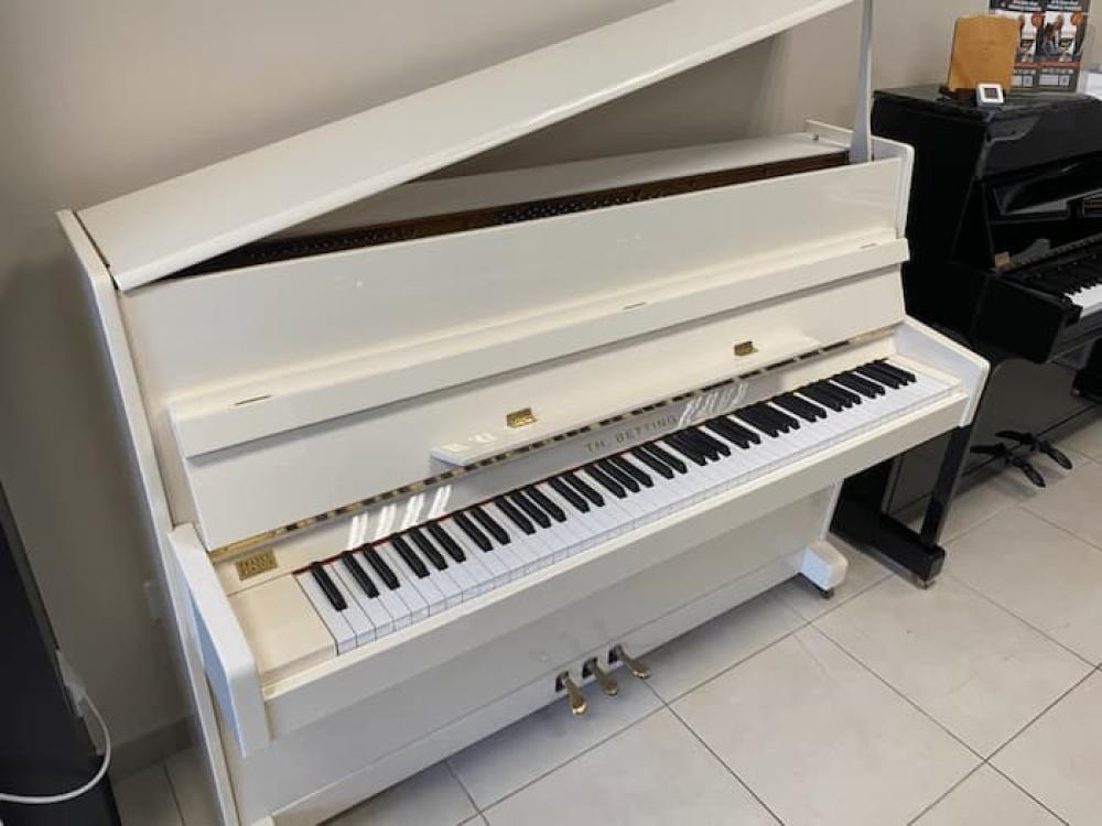 Piano droit d'&eacute;tude TH BETTING 105 Blanc