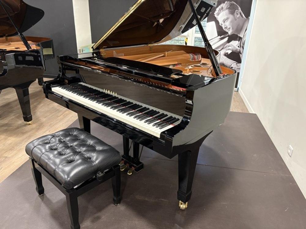 Superbe piano &agrave; queue YAMAHA C3 6026022