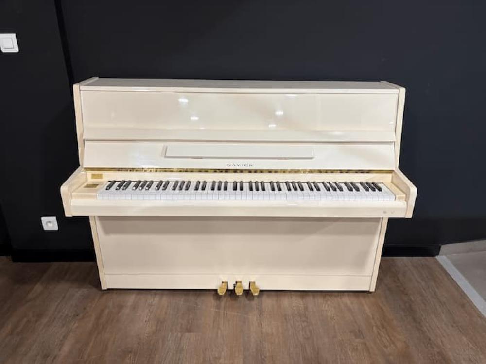 Piano droit SAMICK